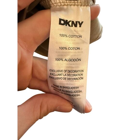 NWT DKNY Twig Brown Short Sleeve Crew Neck Oversized T-Shirt Men's Size XL - Picture 6 of 6